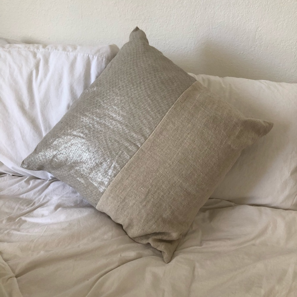 Throw pillow  beige metallic